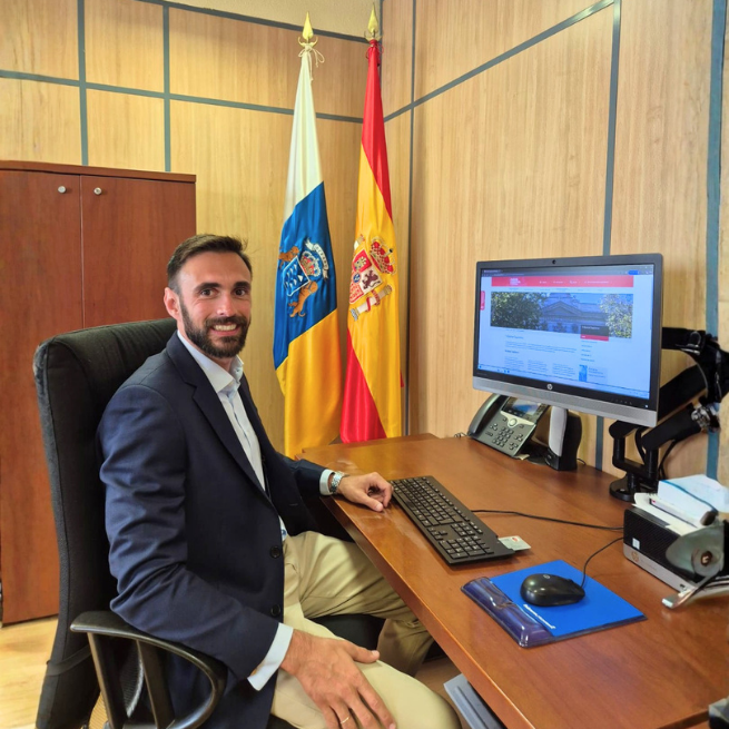 Ignacio Losada Sanjuán Ignacio Losada Sanjuán, Juez Togado Militar y preparador de oposiciones al Cuerpo Jurídico Militar